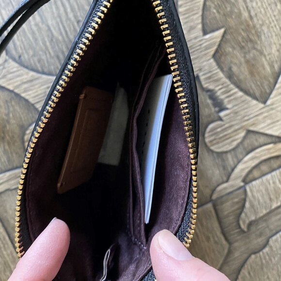 Coach X Jean Michel Basquiat Zip Wristlet Black Leather Handbag Flower Bag NEW - Picture 5 of 6